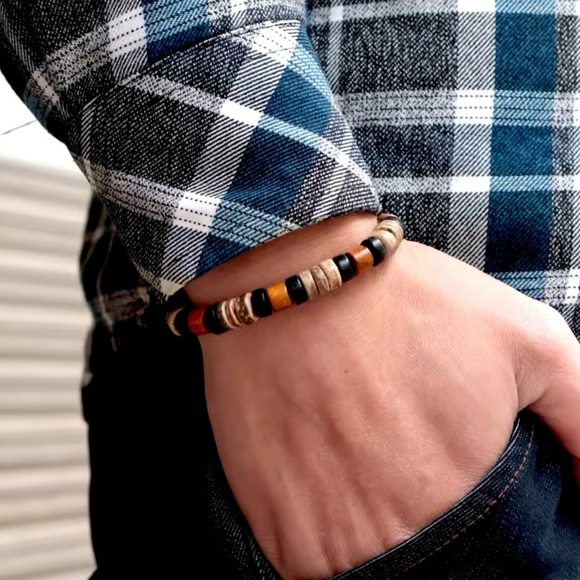 Boho Bohemian Wood Beaded Mens Bracelet - Picture 1 of 4